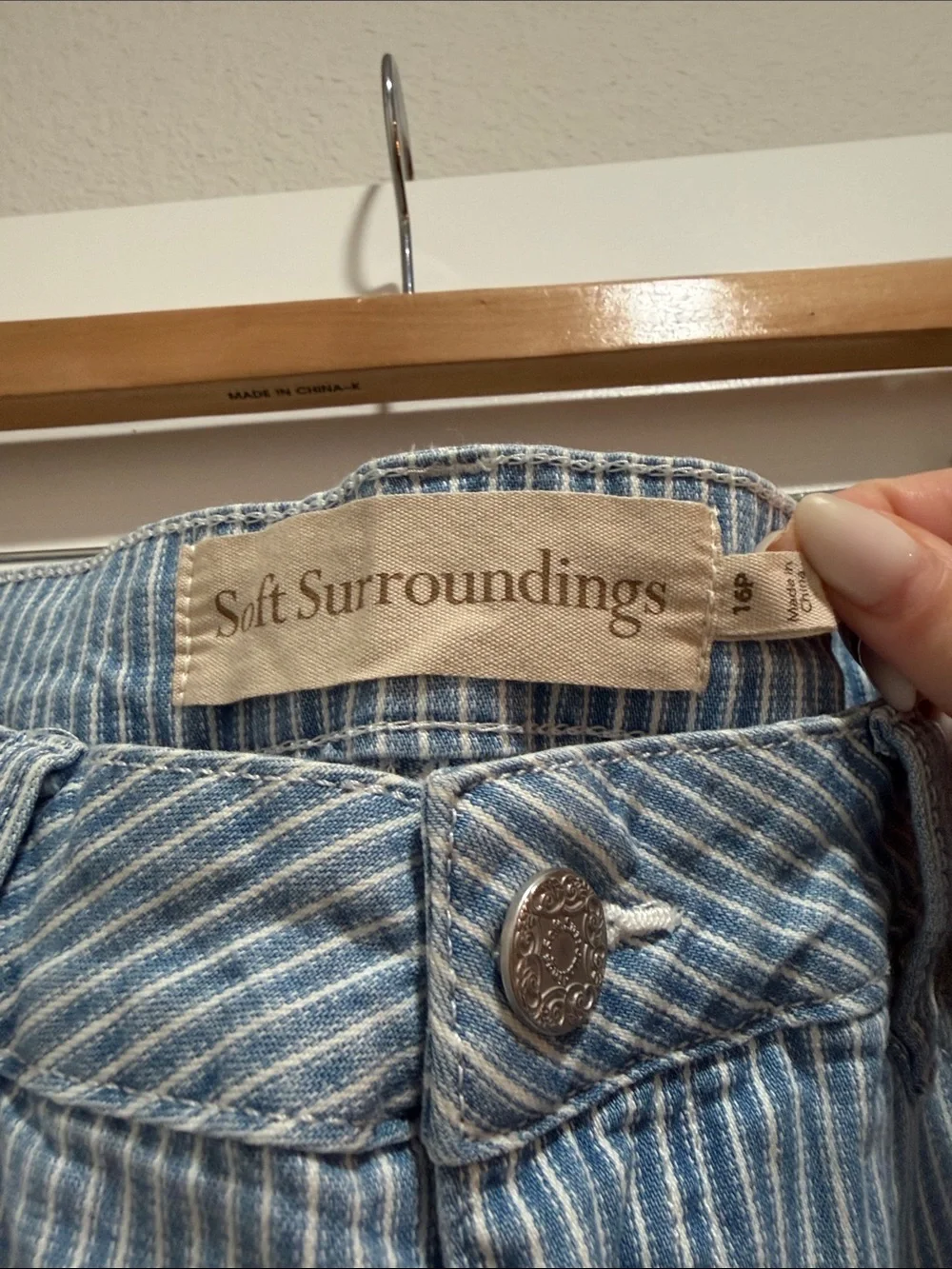Soft Surroundings Blue Striped Womens Jeans 16P - Picture 3 of 6